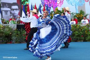 Entrega flota de buses de 250 a transportistas de Managua