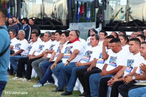 Entrega flota de buses de 250 a transportistas de Managua