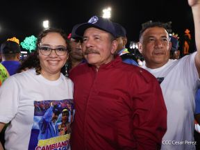 Entrega flota de buses de 250 a transportistas de Managua