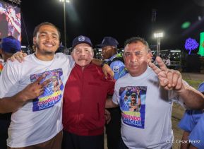 Entrega flota de buses de 250 a transportistas de Managua