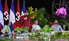 Entrega flota de buses de 250 a transportistas de Managua