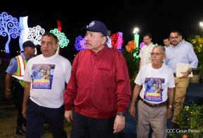 Entrega flota de buses de 250 a transportistas de Managua