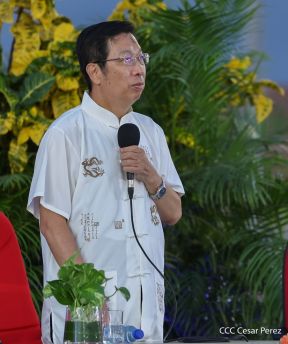Entrega flota de buses de 250 a transportistas de Managua