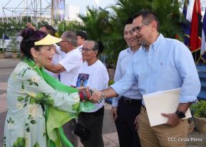 Entrega flota de buses de 250 a transportistas de Managua