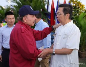 Entrega flota de buses de 250 a transportistas de Managua