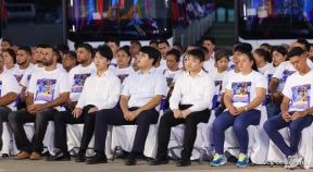 Entrega flota de buses de 250 a transportistas de Managua
