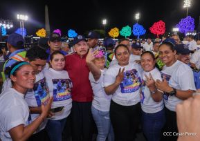 Entrega flota de buses de 250 a transportistas de Managua