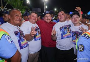 Entrega flota de buses de 250 a transportistas de Managua