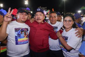 Entrega flota de buses de 250 a transportistas de Managua