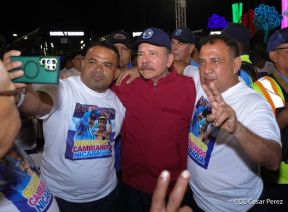 Entrega flota de buses de 250 a transportistas de Managua