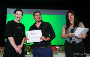 Intercambio profesional entre Comunicadores Sandinistas y RT en Español