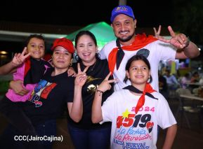 Celebran Vigilia en recibimiento y saludo al 45/19 en la Avenida de Bolívar a Chávez en Managua