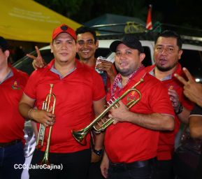 Celebran Vigilia en recibimiento y saludo al 45/19 en la Avenida de Bolívar a Chávez en Managua