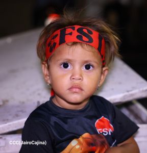 Celebran Vigilia en recibimiento y saludo al 45/19 en la Avenida de Bolívar a Chávez en Managua