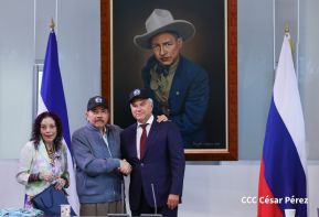Presidente Comandante Daniel y Compañera Rosario se reúnen con delegación de Alto Nivel de la Federación de Rusia