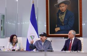 Presidente Comandante Daniel y Compañera Rosario se reúnen con delegación de Alto Nivel de la Federación de Rusia