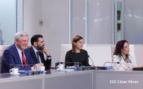 Presidente Comandante Daniel y Compañera Rosario se reúnen con delegación de Alto Nivel de la Federación de Rusia