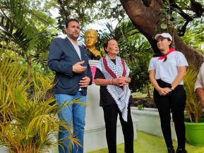 Heroína palestina Leila Khaled de visita en Nicaragua