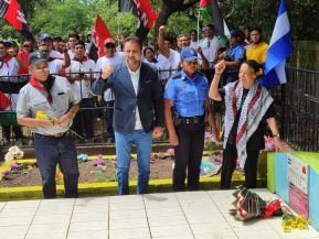 Heroína palestina Leila Khaled de visita en Nicaragua