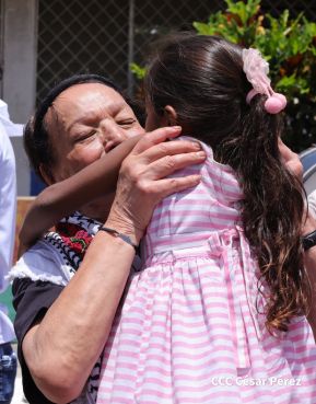 Heroína palestina Leila Khaled de visita en Nicaragua