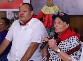 Heroína palestina Leila Khaled de visita en Nicaragua