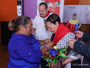 Heroína palestina Leila Khaled de visita en Nicaragua
