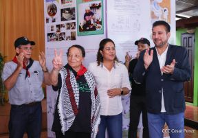 Heroína palestina Leila Khaled de visita en Nicaragua