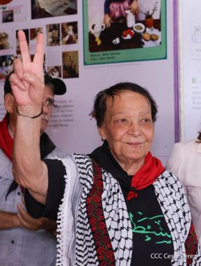 Heroína palestina Leila Khaled de visita en Nicaragua