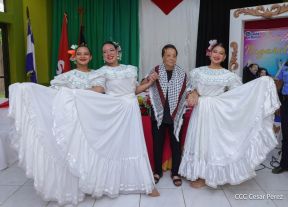 Heroína palestina Leila Khaled de visita en Nicaragua