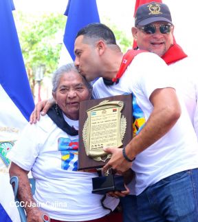 Día Nacional del Estudiante y homenaje a Héroes y Mártires del 23 de julio