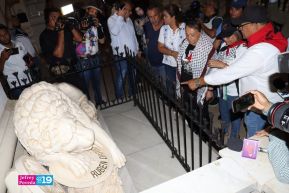Heroína palestina Leila Khaled de visita en Nicaragua