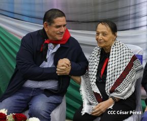 Heroína palestina Leila Khaled de visita en Nicaragua