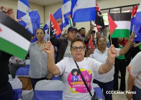 Heroína palestina Leila Khaled de visita en Nicaragua