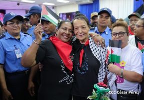 Heroína palestina Leila Khaled de visita en Nicaragua