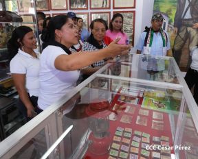 Heroína palestina Leila Khaled de visita en Nicaragua