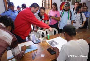 Heroína palestina Leila Khaled de visita en Nicaragua