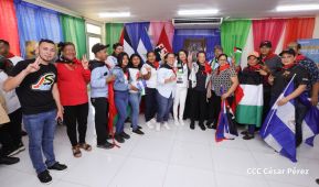 Heroína palestina Leila Khaled de visita en Nicaragua