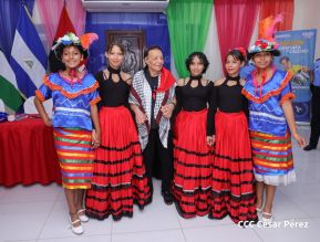Heroína palestina Leila Khaled de visita en Nicaragua