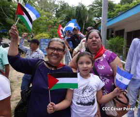 Heroína palestina Leila Khaled de visita en Nicaragua
