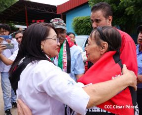 Heroína palestina Leila Khaled de visita en Nicaragua