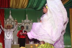 Leoneses inician conmemoraciones y celebraciones del 35/19