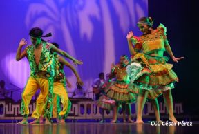 55 años del Ballet Folclórico Nicaragüense del maestro Ronald Abud Vivas