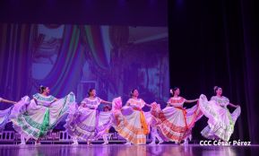 55 años del Ballet Folclórico Nicaragüense del maestro Ronald Abud Vivas