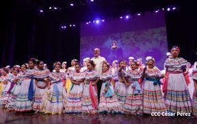 55 años del Ballet Folclórico Nicaragüense del maestro Ronald Abud Vivas