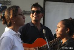 Leoneses inician conmemoraciones y celebraciones del 35/19