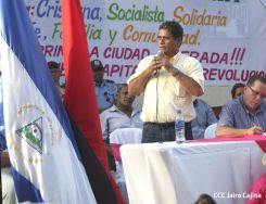 Leoneses inician conmemoraciones y celebraciones del 35/19