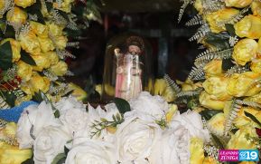 Feligreses acompañan a Santo Domingo de Guzmán rumbo a su morada en Las Sierritas