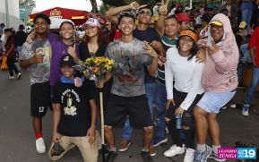 Feligreses acompañan a Santo Domingo de Guzmán rumbo a su morada en Las Sierritas