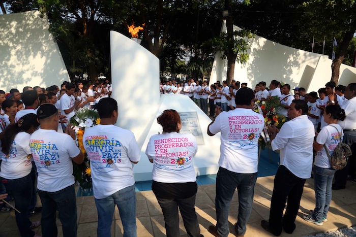 Una Flor para Tomás
