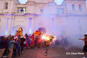 De esta manera leoneses celebran 77 años de la Gritería en honor a la Asunción de María